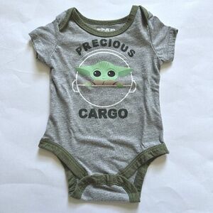 LIKE NEW Baby Boy Star Wars Onesie Grogu Size 0-3M
